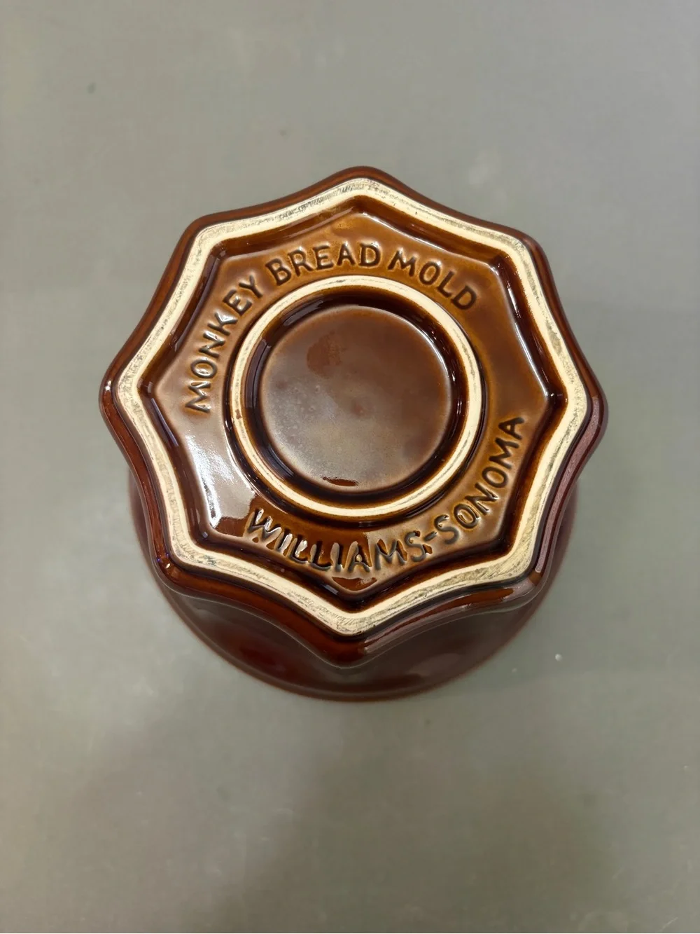 Williams Sonoma Brown Ceramic Monkey Bread Mold